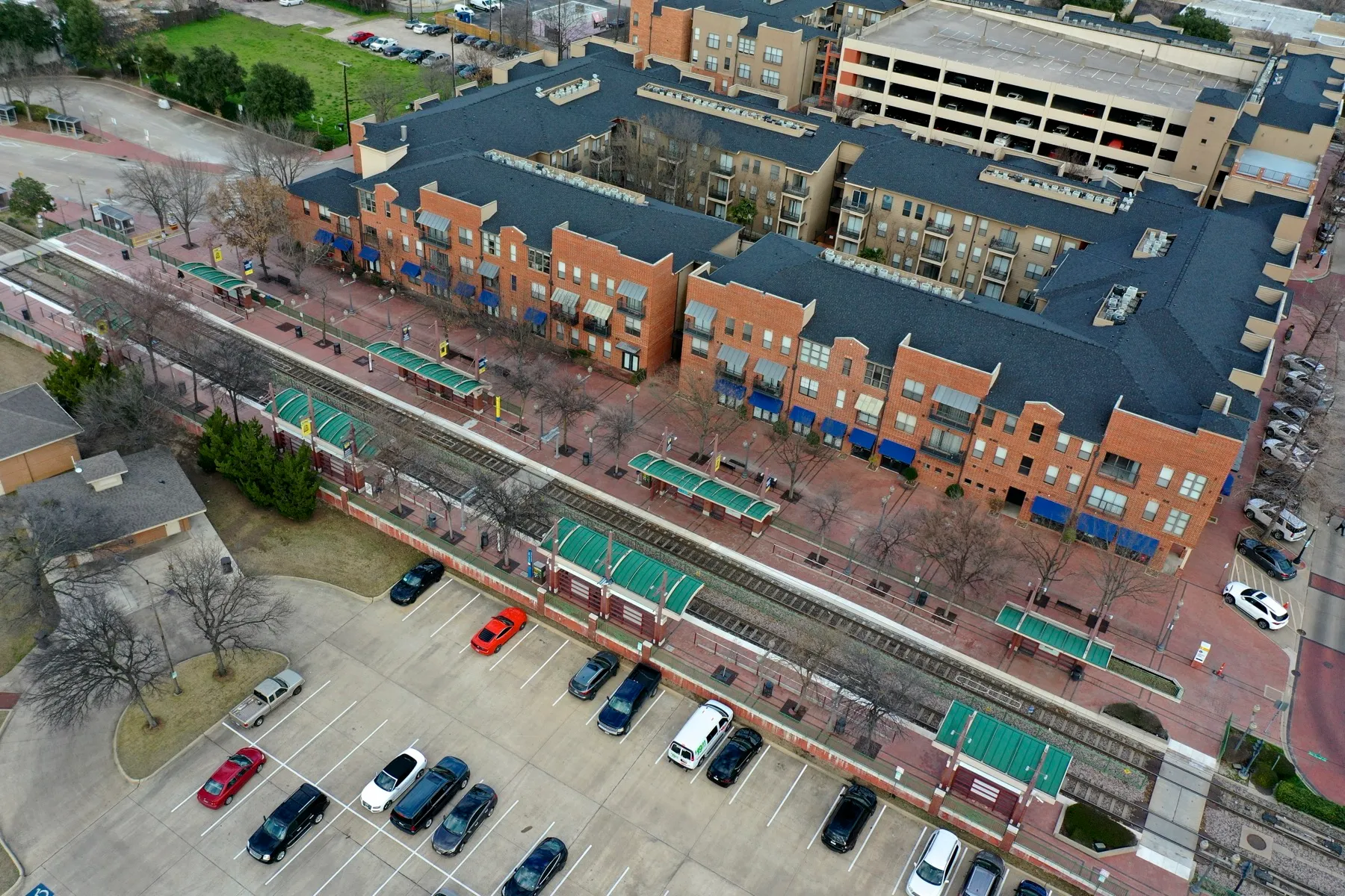 A train at the Downtown Plano station on the DART Red Line