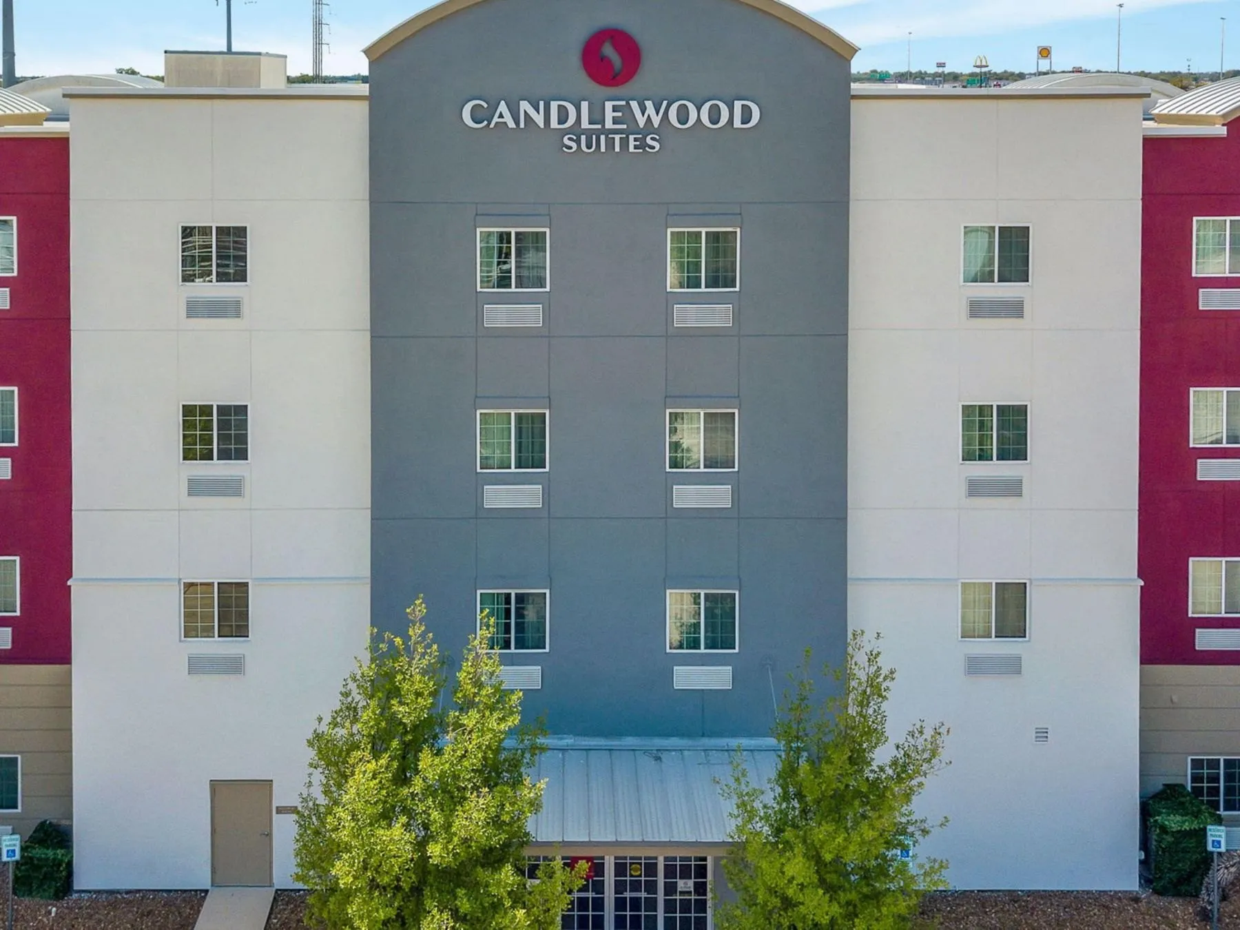 Front of Candlewood Suites San Antonio Downtown