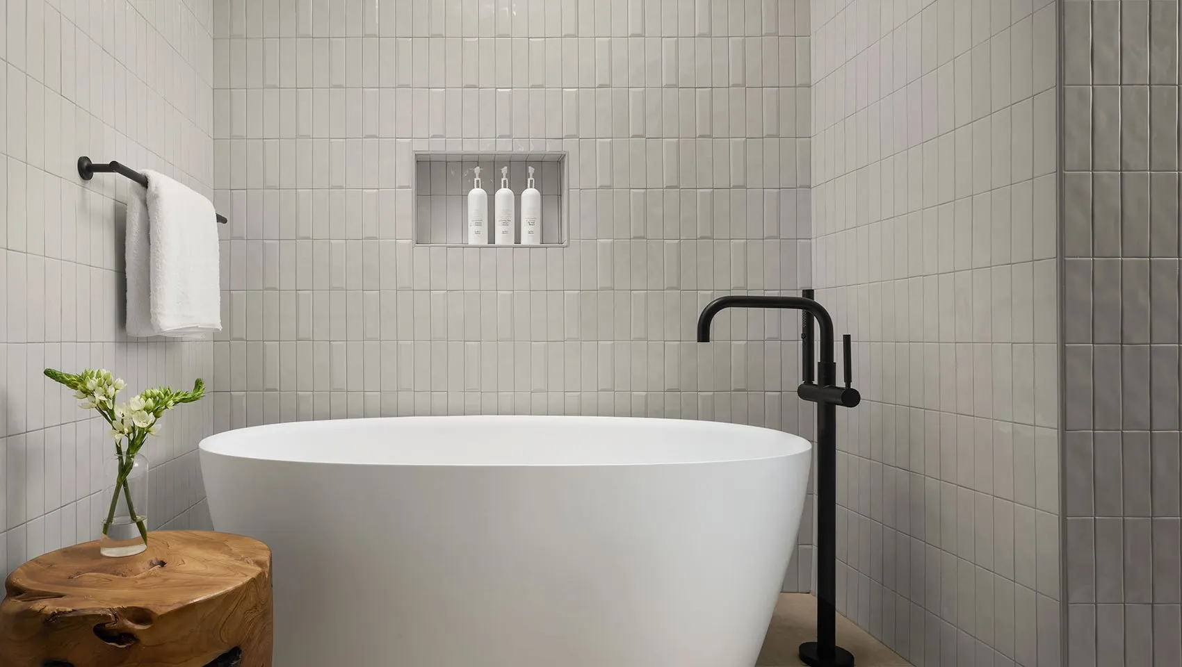 Freestanding bathtub in Kimpton Santo's Presidential Suite