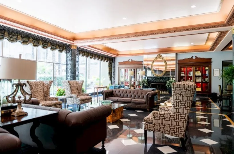 A seating area in the Menger Hotel lobby