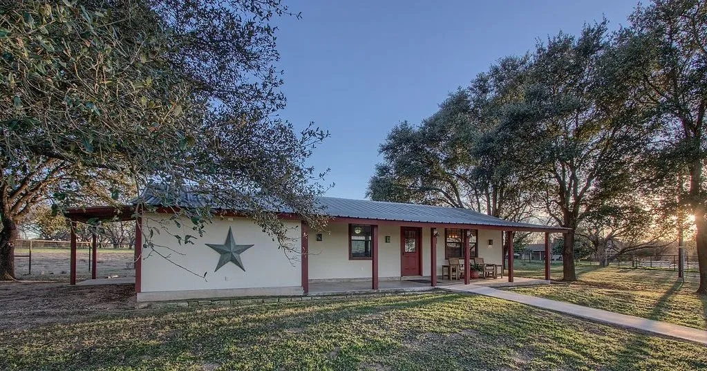The porch and doors of Lone Star Cabins outside Fredericksburg
